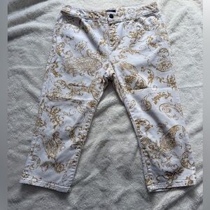 Chaps Classic Capris with Gold Paisley Trim